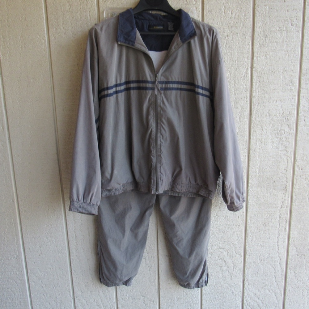 Share Men's Tracksuit Blue Gray Accents Size XLarge XL Track Suit Vintage On Lin
